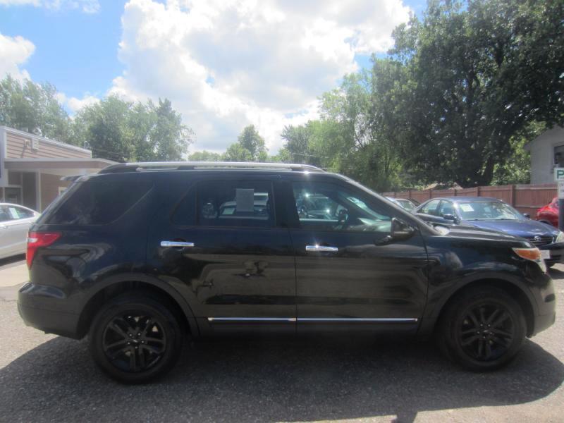 Ford Explorer XLT 4WD 2015