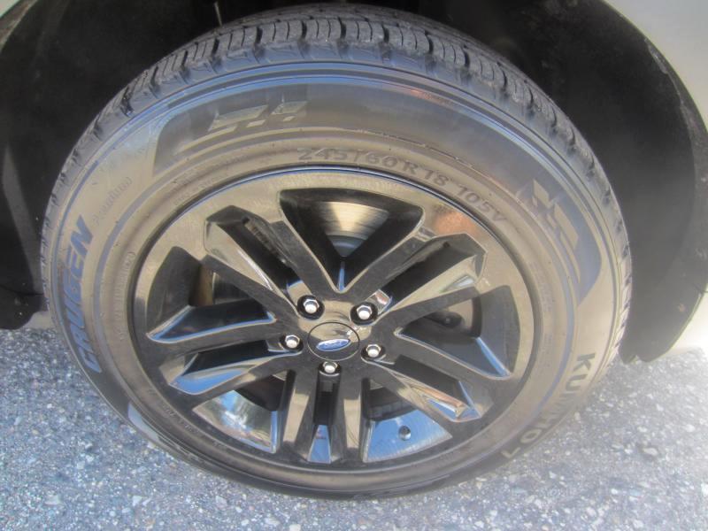 Ford Explorer XLT 4WD 2015