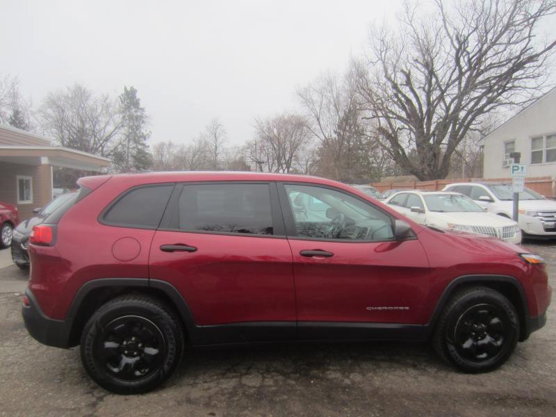 Jeep Cherokee Sport 4WD 2015