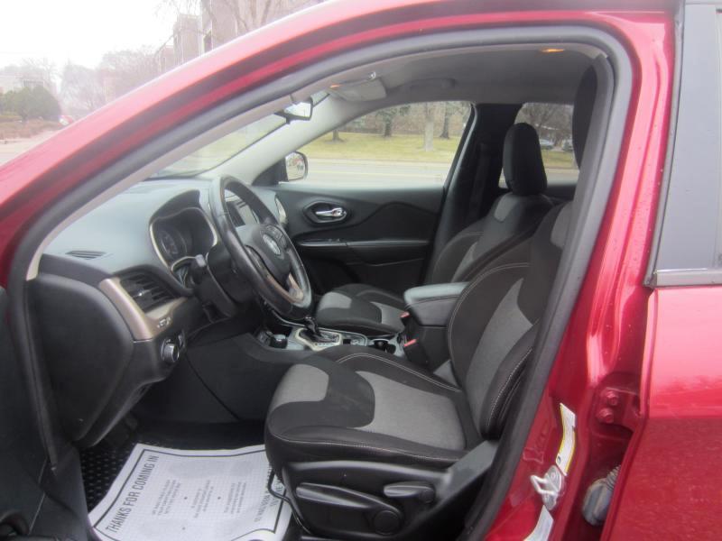 Jeep Cherokee Sport 4WD 2015