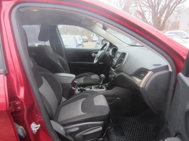 Jeep Cherokee Sport 4WD 2015