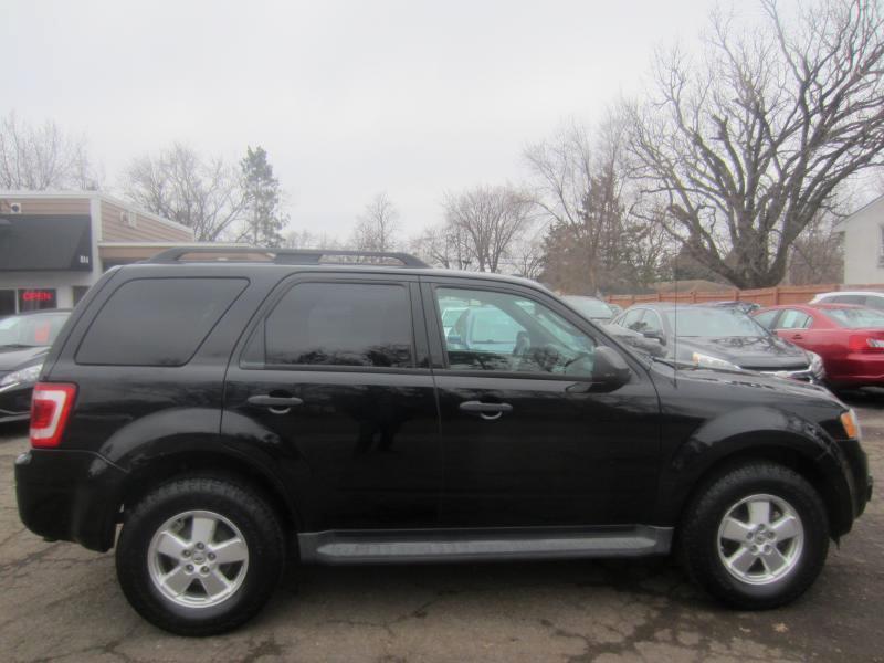 Ford Escape XLT FWD 2012