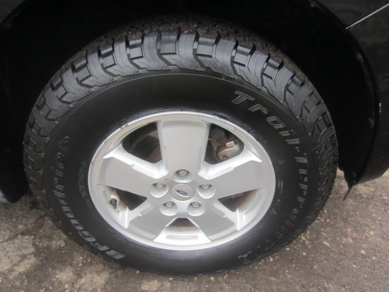 Ford Escape XLT FWD 2012