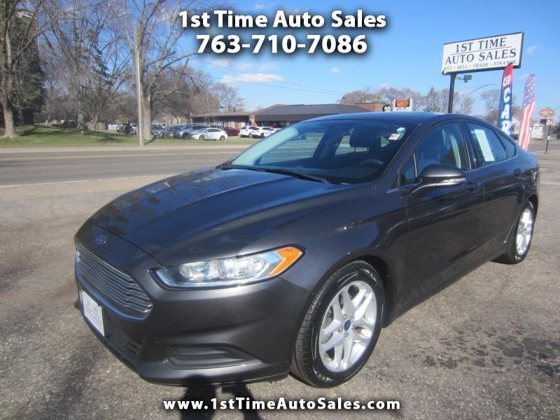 Ford Fusion SE 2016