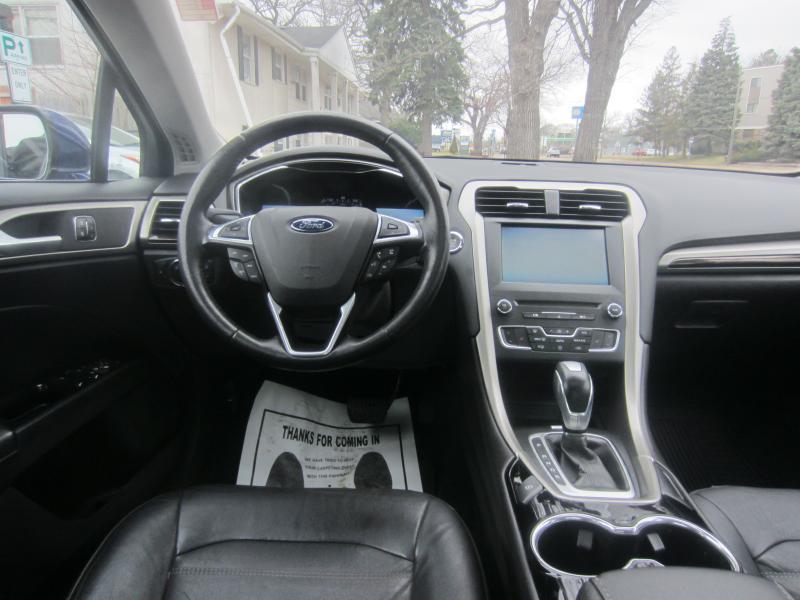 Ford Fusion SE AWD 2016