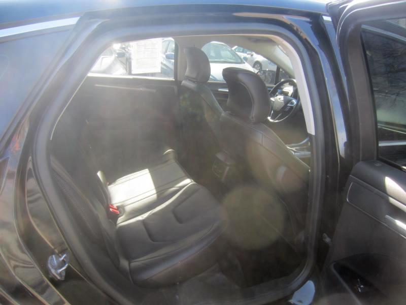 Ford Fusion Hybrid Titanium 2015