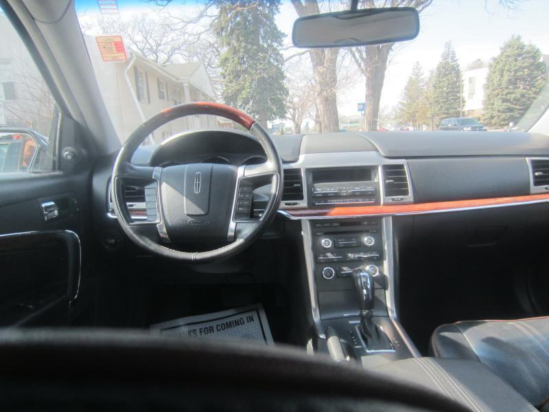 Lincoln MKZ FWD 2012