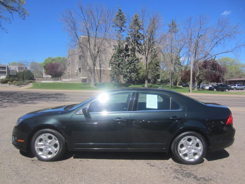 Ford Fusion SE 2010
