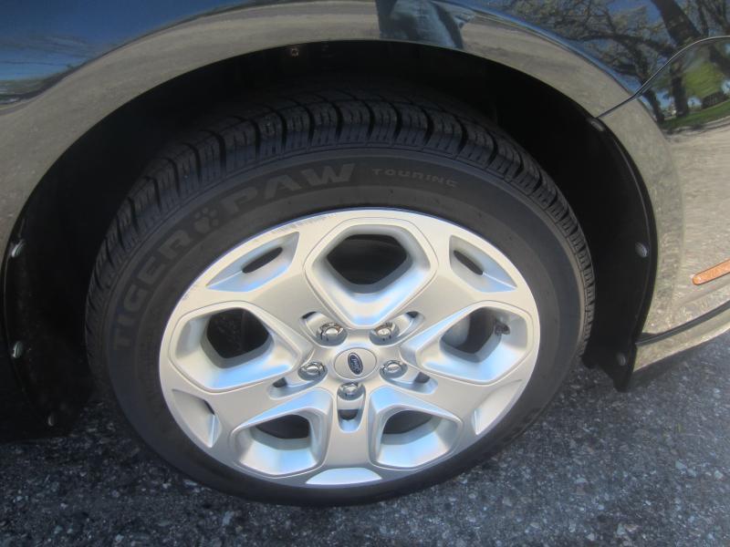 Ford Fusion SE 2010