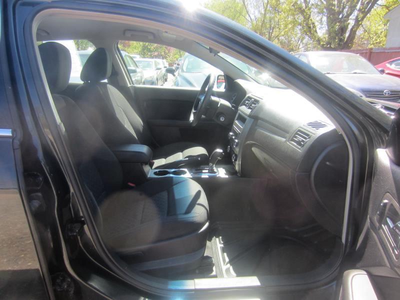 Ford Fusion SE 2010