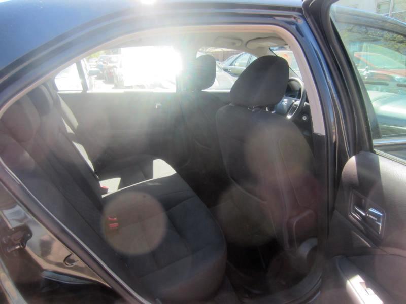 Ford Fusion SE 2010