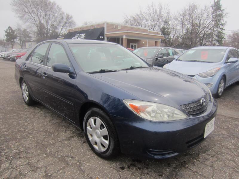 Toyota Camry LE 2002