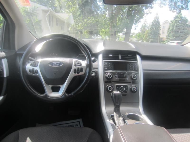 Ford Edge SEL FWD 2011
