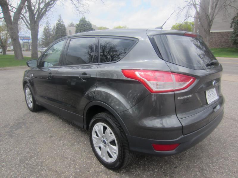 Ford Escape S FWD 2015