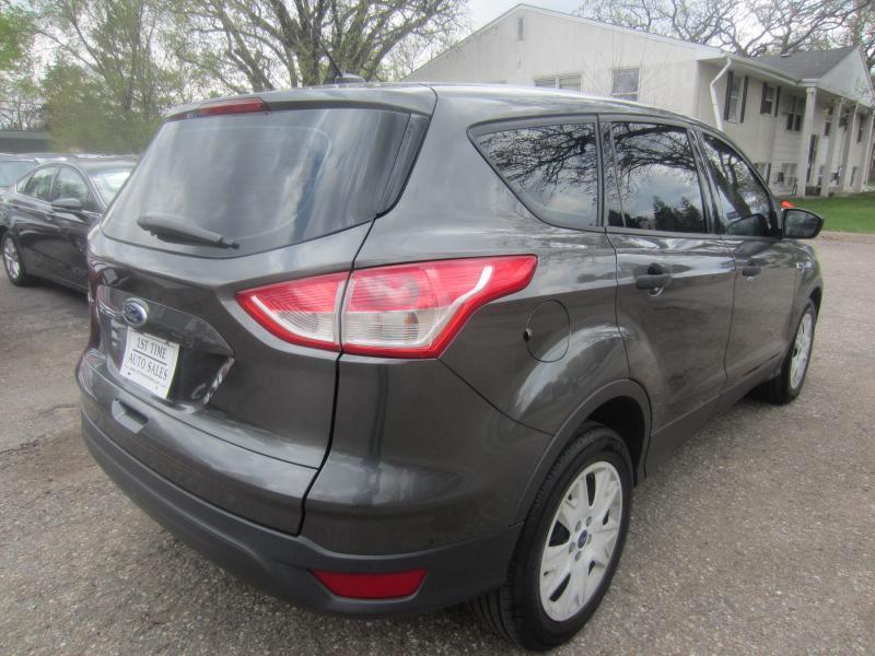 Ford Escape S FWD 2015