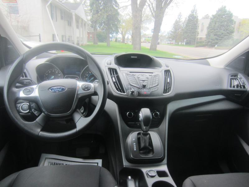 Ford Escape S FWD 2015