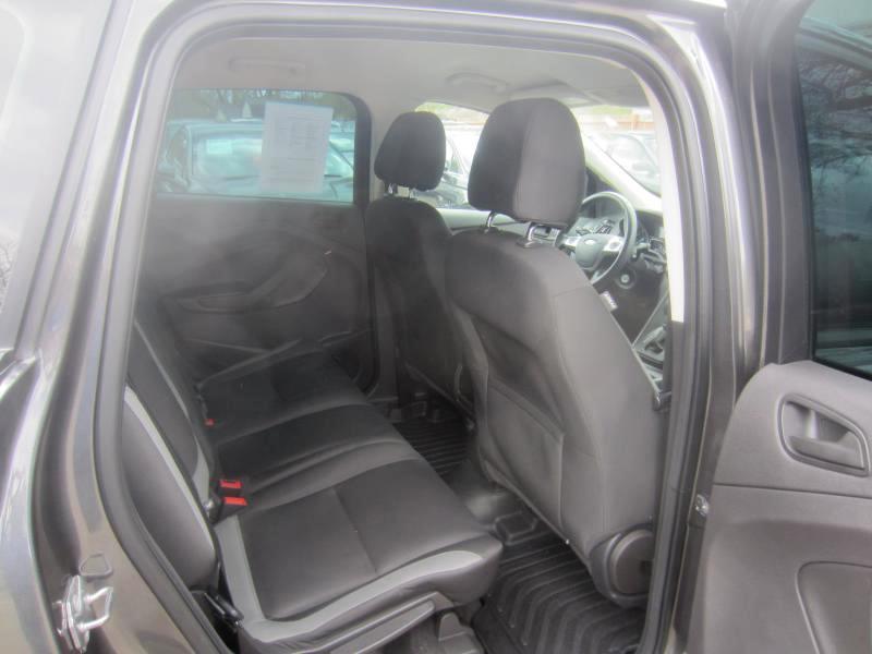 Ford Escape S FWD 2015