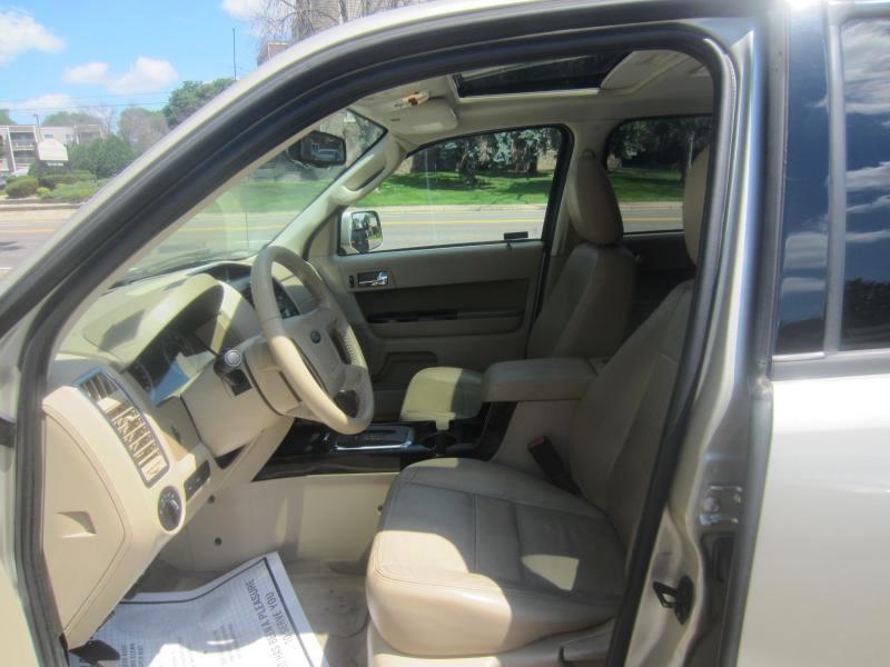Ford Escape Limited FWD 2012