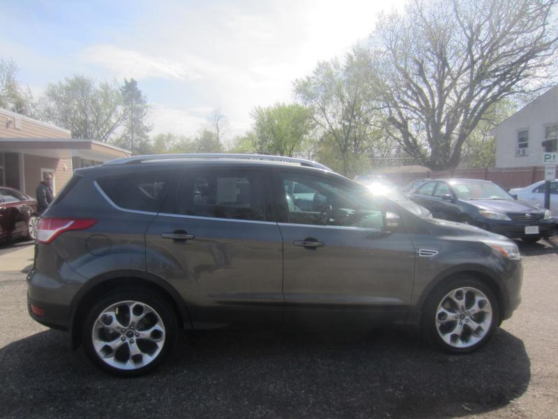 Ford Escape Titanium 4WD 2015