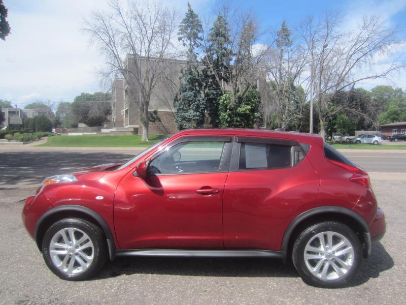 Nissan Juke SL FWD 2012