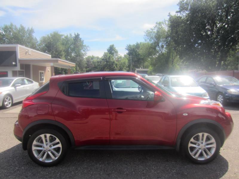 Nissan Juke SL FWD 2012