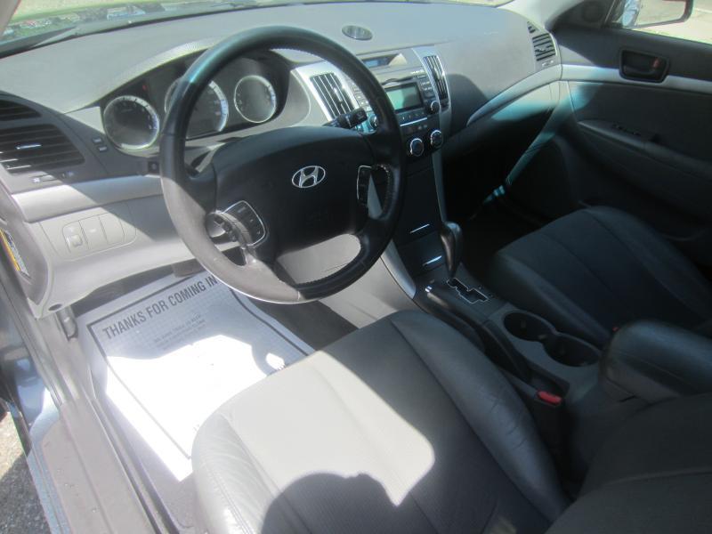 Hyundai Sonata SE 2009