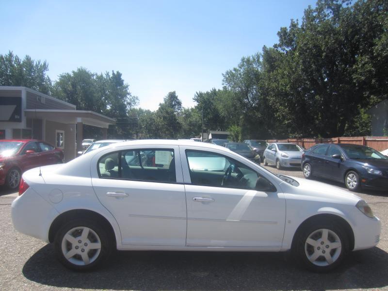 Chevrolet Cobalt LS Sedan 2008