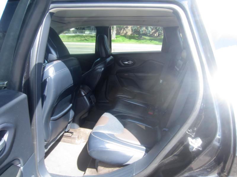 Jeep Cherokee Limited 4WD 2015