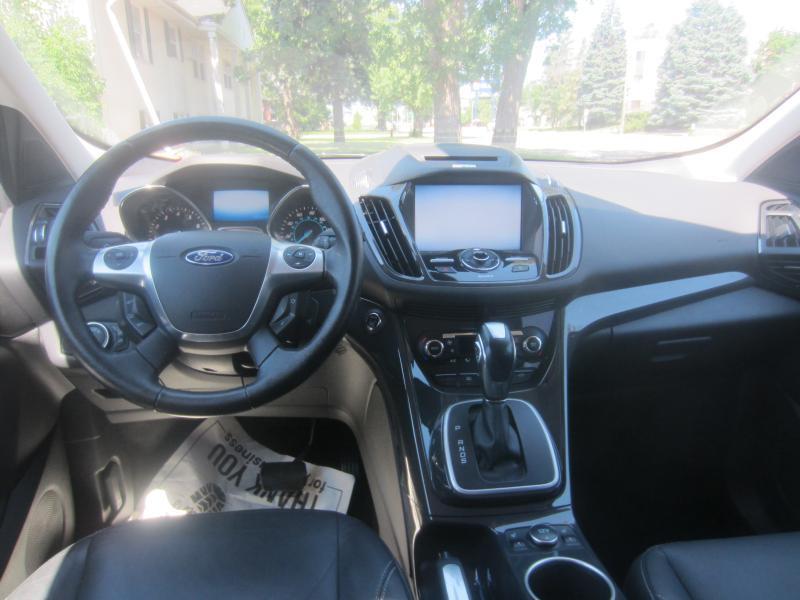 Ford Escape Titanium 4WD 2014