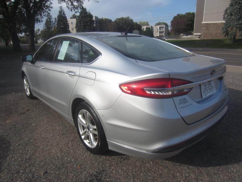 Ford Fusion Hybrid SE 2018