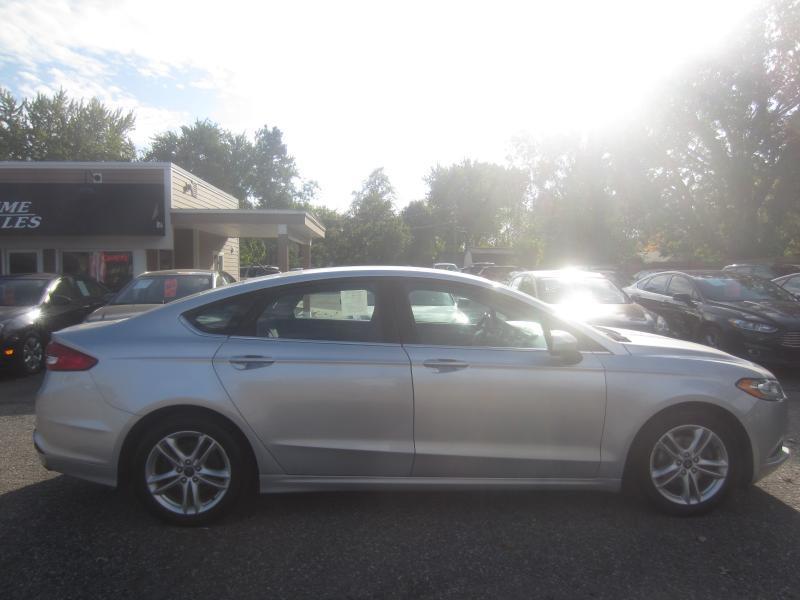 Ford Fusion Hybrid SE 2018