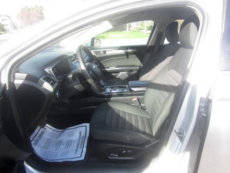 Ford Fusion Hybrid SE 2018