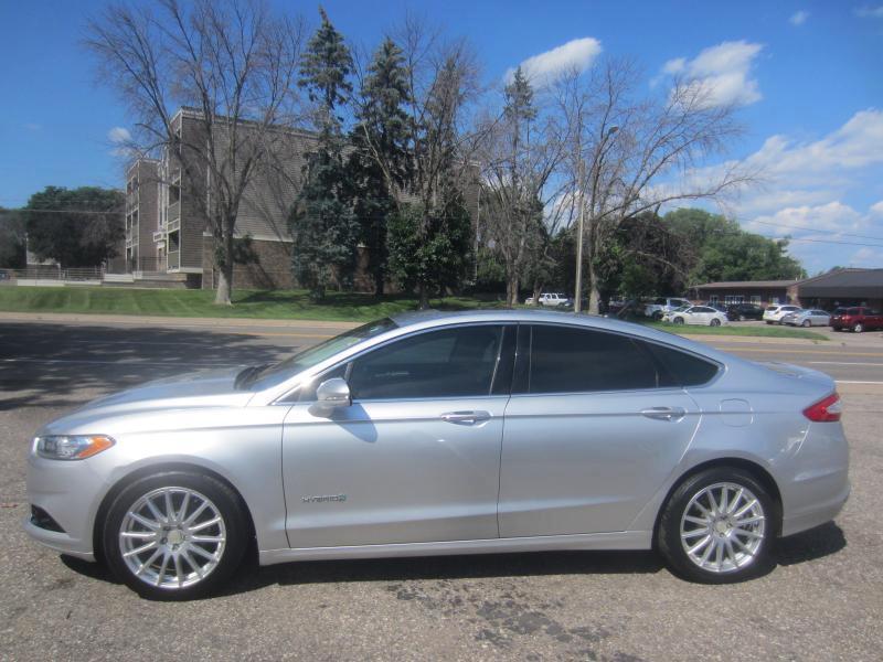 Ford Fusion Hybrid Titanium 2014