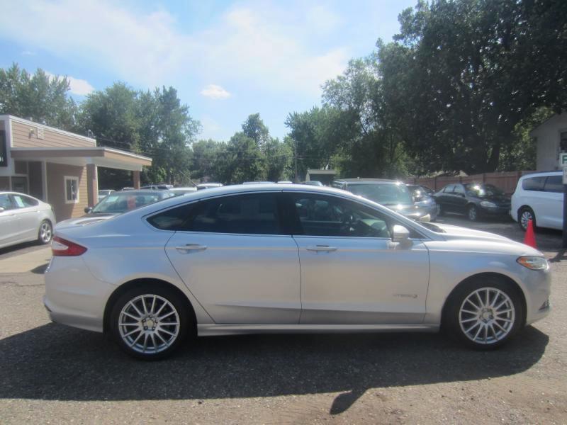 Ford Fusion Hybrid Titanium 2014