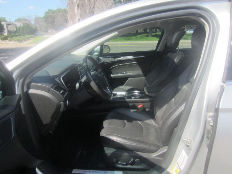 Ford Fusion Hybrid Titanium 2014