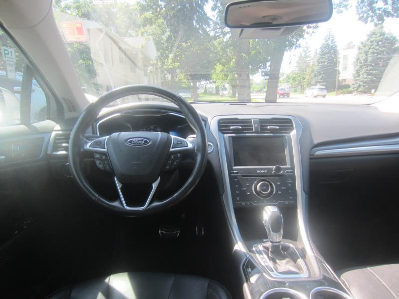 Ford Fusion Hybrid Titanium 2014