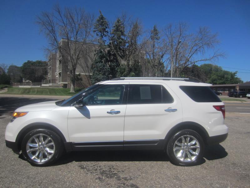 Ford Explorer XLT 4WD 2014