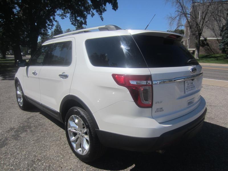 Ford Explorer XLT 4WD 2014