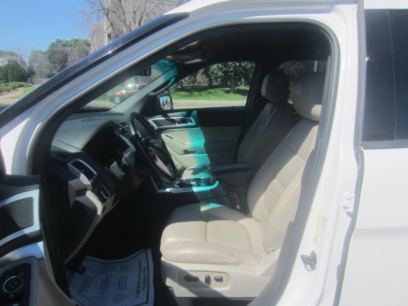 Ford Explorer XLT 4WD 2014
