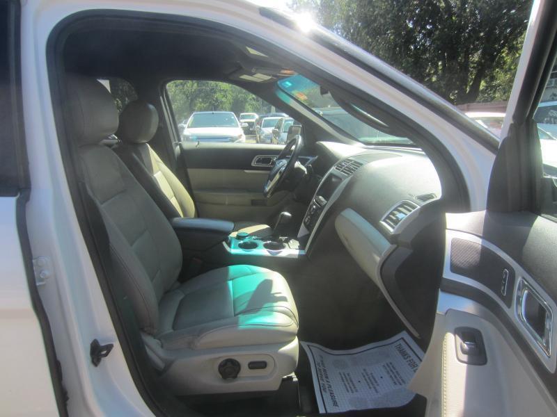 Ford Explorer XLT 4WD 2014