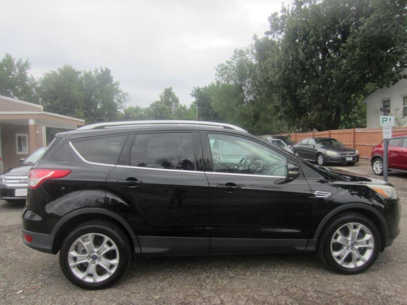 Ford Escape Titanium 4WD 2016