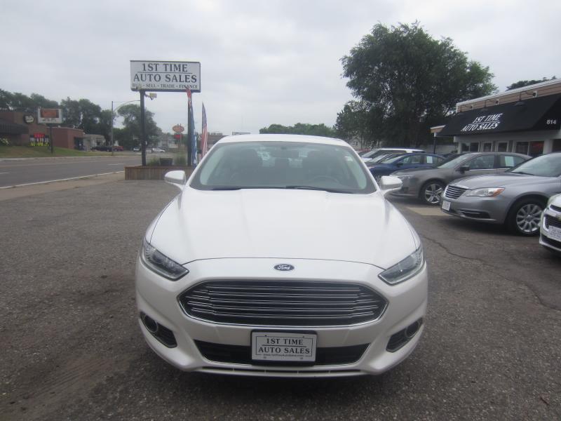 Ford Fusion Hybrid SE 2014