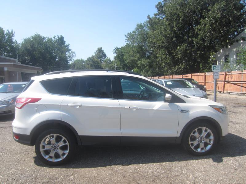 Ford Escape SEL FWD 2013