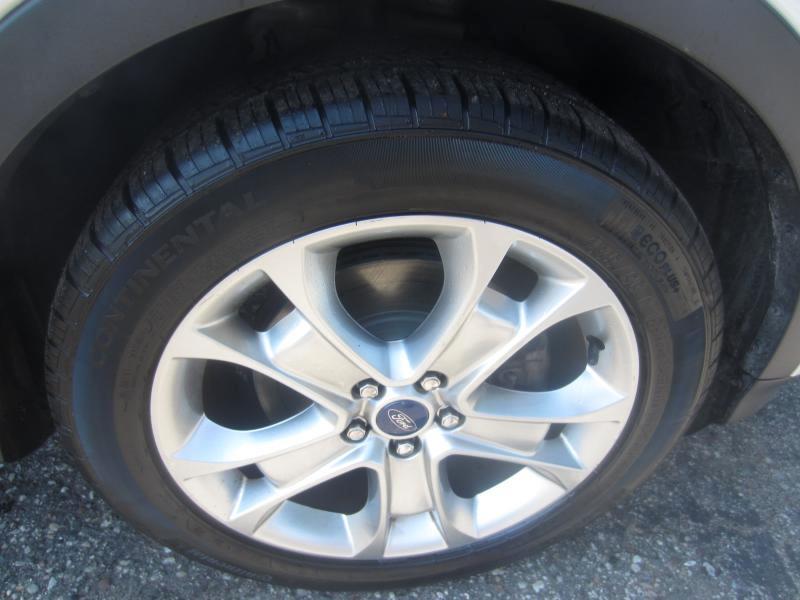 Ford Escape SEL FWD 2013