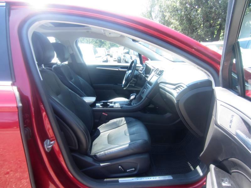 Ford Fusion Titanium AWD 2014