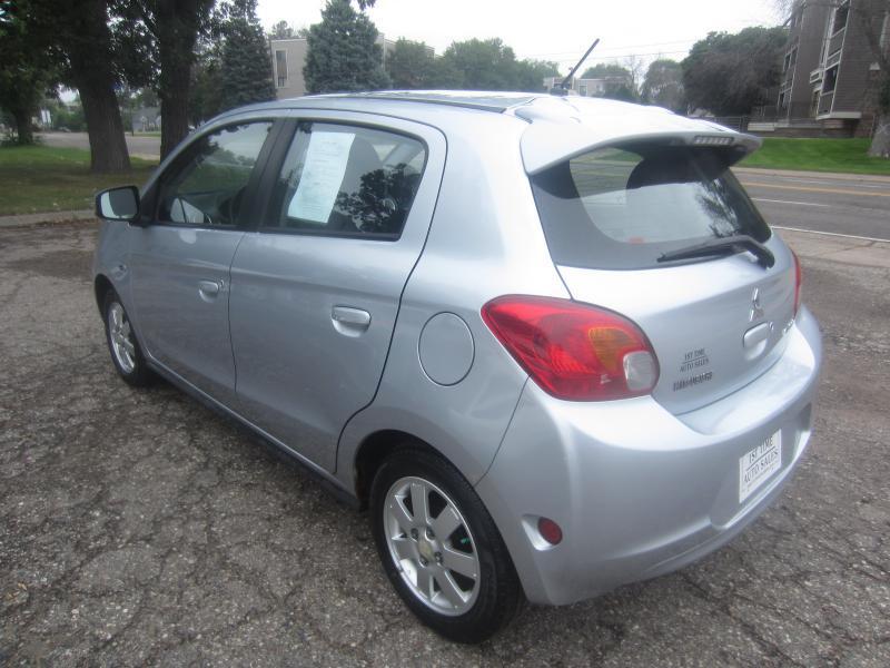 Mitsubishi Mirage DE 2015