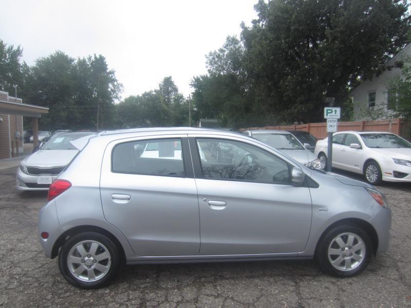 Mitsubishi Mirage DE 2015