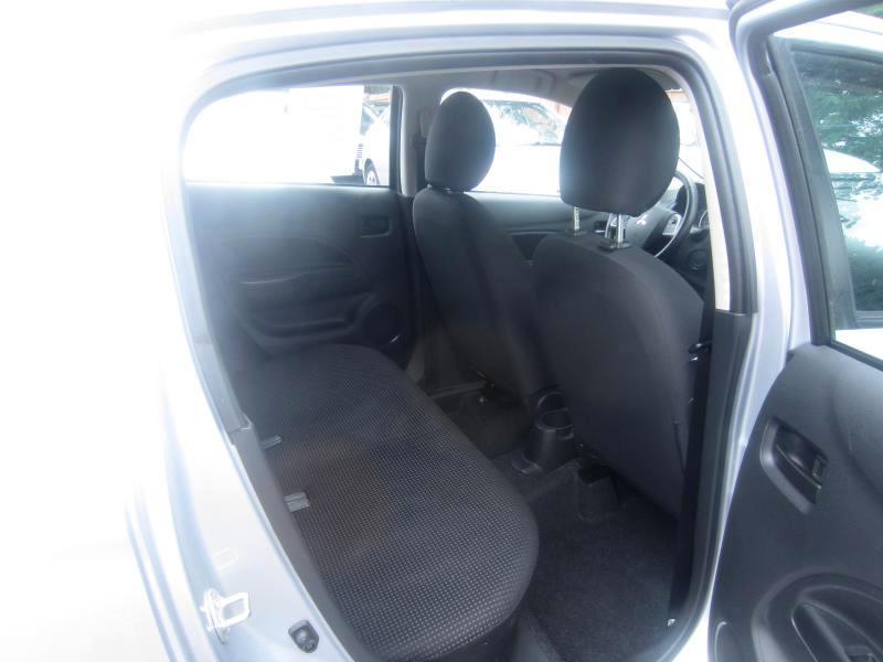 Mitsubishi Mirage DE 2015