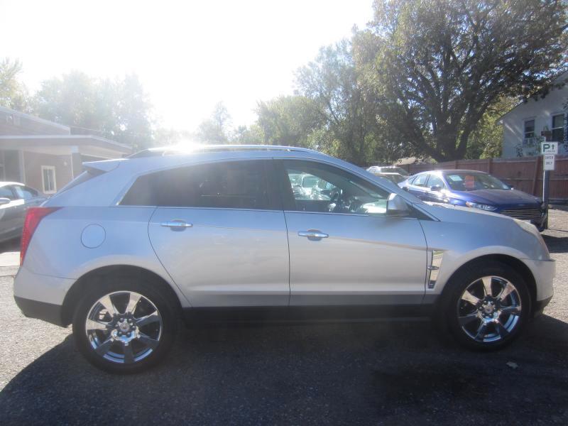 Cadillac SRX Premium Collection AWD 2010