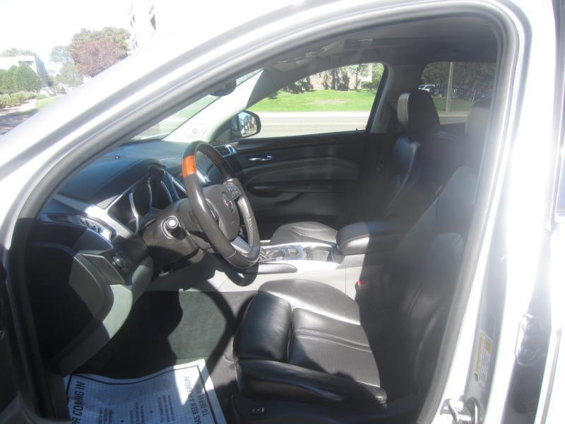 Cadillac SRX Premium Collection AWD 2010